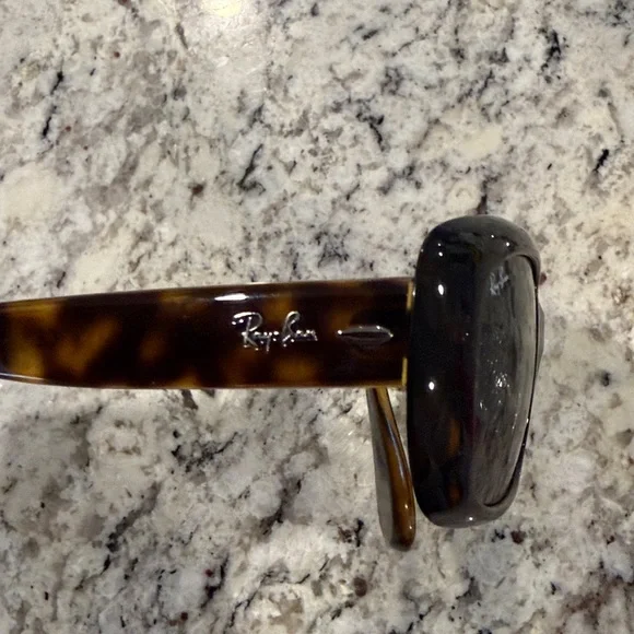 Ray-Ban Jackie Ohh Sunglasses - Picture 5 of 11